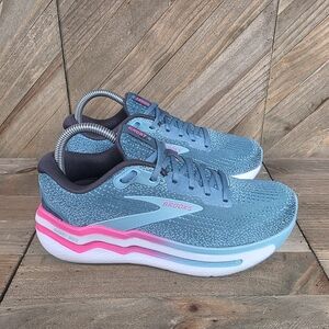 Brooks Ghost Max 2 Womens Athletic Running Shoes Size 7.5 Storm Blue Pink